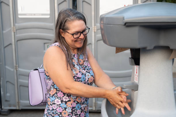 Best Affordable porta potty rental  in St Clair, MI